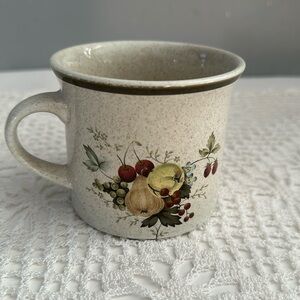 Vintage Royal Doulton Lambeth Stoneware Cornwall made in England 1975 LS 1015